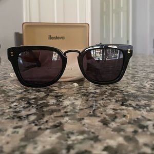 Illstevia Positano black Sunglasses with gold hardware! Just like new!
